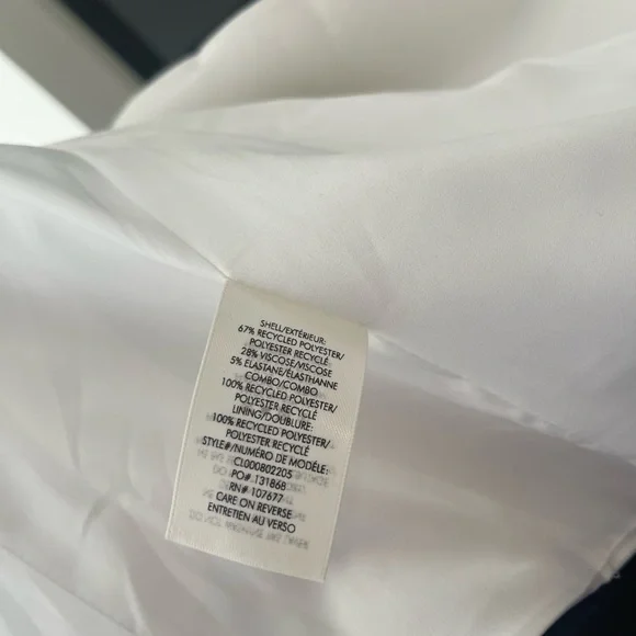 ALICE + OLIVIA Breann Fitted Contrast Trim Blazer NWT - Picture 12 of 16